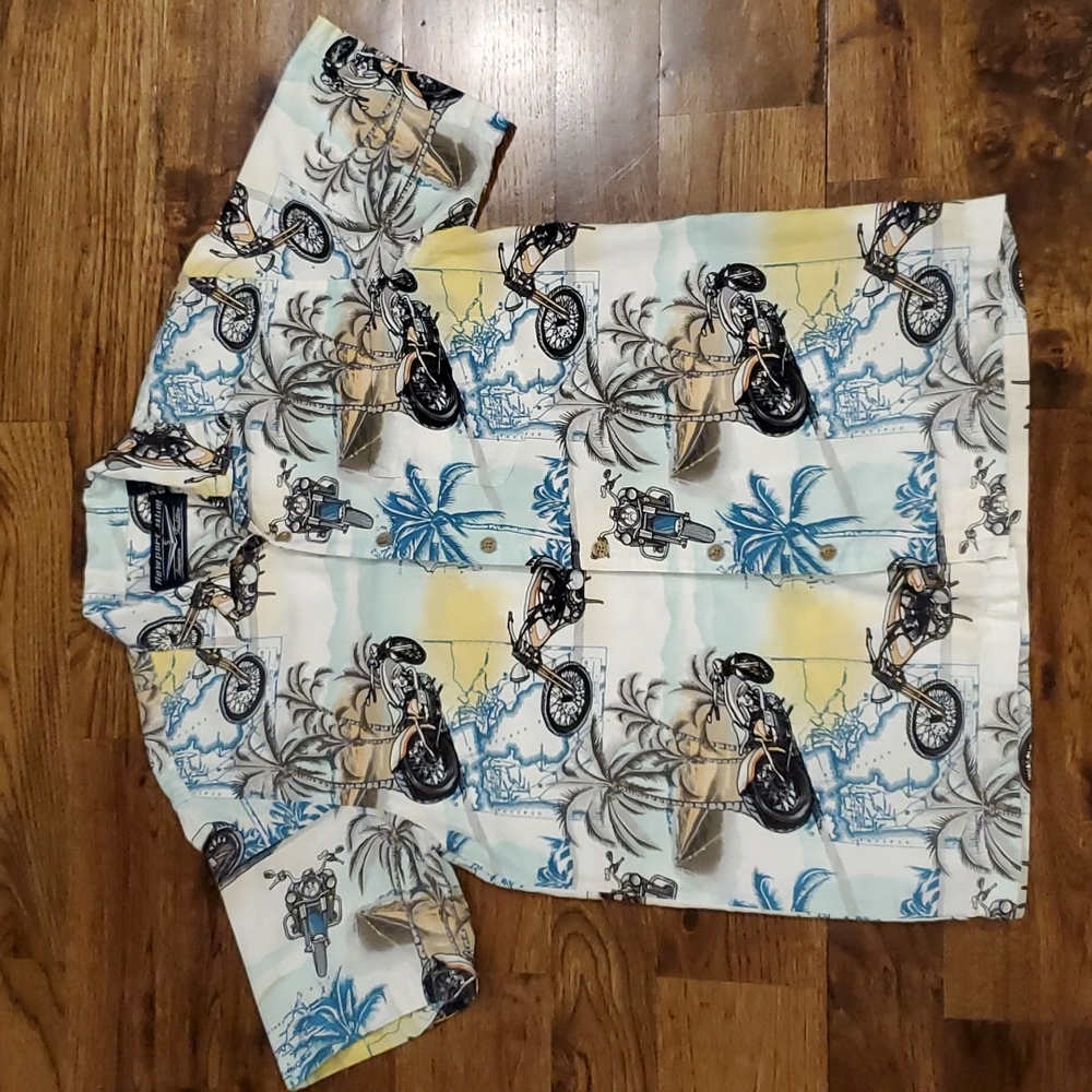 Mens Newport Blue motorcycle print button down size S